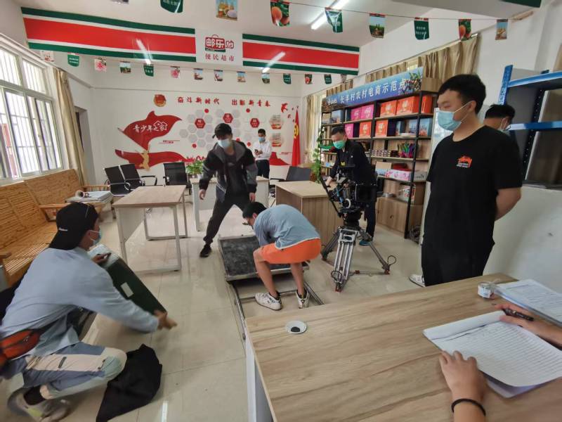 追星女孩心理学分析报告：常宁市广告片拍摄公司揭秘饭圈应援式传播逻辑